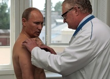 Przychodzi Putin do lekarza