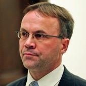 Jarosław Sellin jest politykiem PiS.