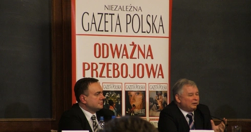 Telewizja publiczna cenzuruje media?