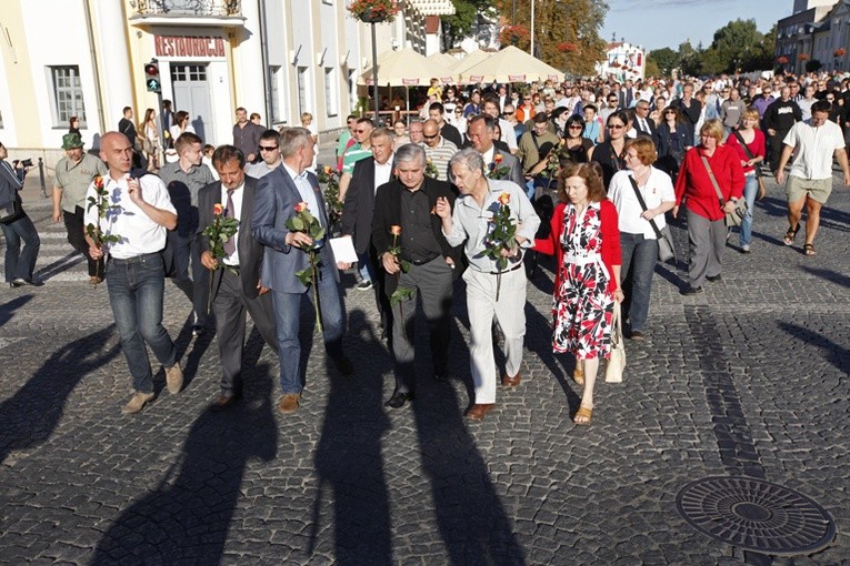 Białostocki Marsz Jedności z problemami