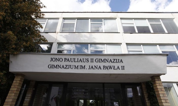 Litwa: Nie będzie zmiany ustawy o oświacie