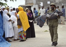 Benedykt XVI przytłoczony bólem
