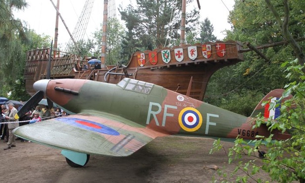 "Wylądował" samolot pilotów Dywizjonu 303