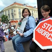 Pikieta ws. „Dużej książki o aborcji”