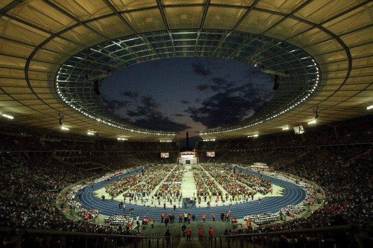 Berlin: Msza Św. na Stadionie Olimpijskim