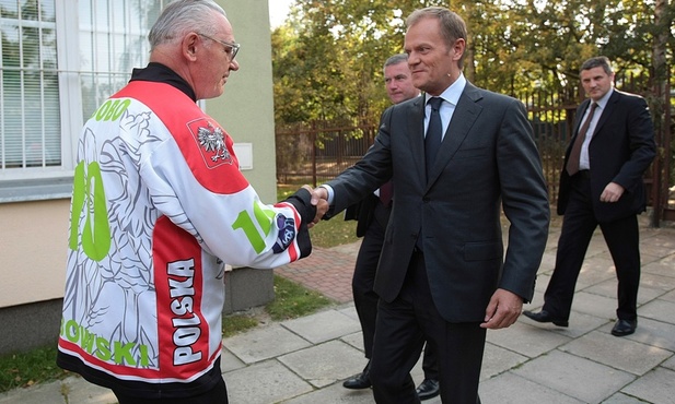 Premier po spotkaniu z kibicami