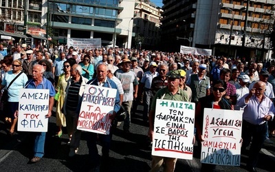 Grecja - Demonstranci zablokowali ministerstwa