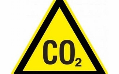 CO2 pod ziemię