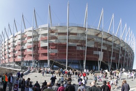 Tysiące ludzi na Stadionie Narodowym