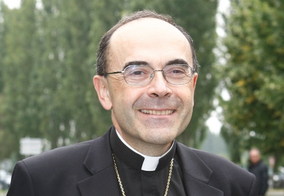 Były arcybiskup Lyonu zostanie kapelanem Małych Sióstr Ubogich