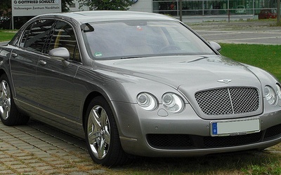 Pędził 325 km/h