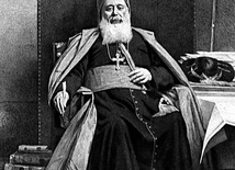 Abp Karol Lavigerie (1825–1892) w 1882 roku został kardynałem, a w 1884 roku papież Leon XIII mianował go prymasem Afryki.