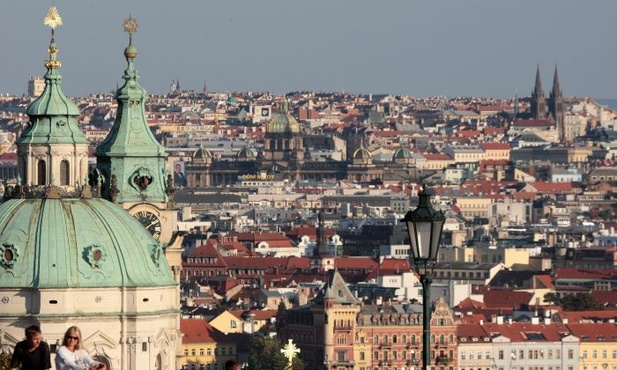 Rekordowa liczba nowych zakażeń koronawirusem w Czechach