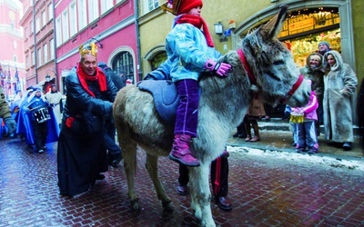 Być może w przyszłym roku Orszak Trzech Króli przejdzie ulicami stolicy 6 stycznia – w dzień wolny od pracy.