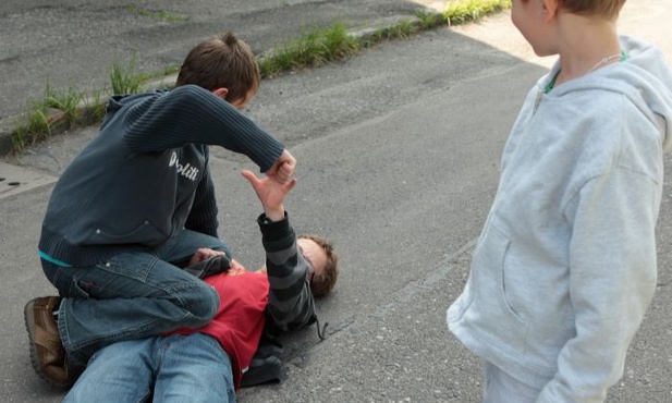 Co dziesiąty gimnazjalista ofiarą dręczenia