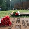 Krewni ofiar Katynia: nie chcemy pieniędzy