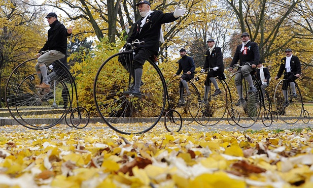 Cykliści bez hamulców i łańcucha