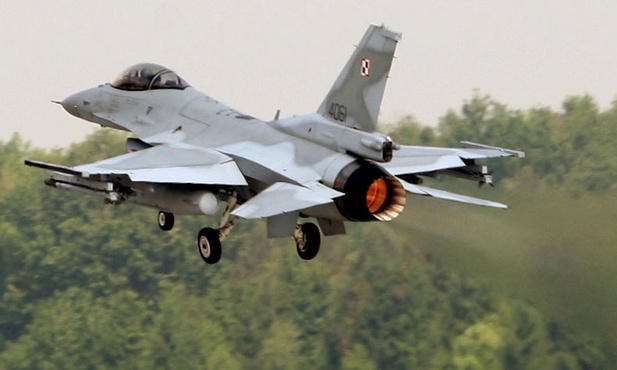 Jastrząb wyrusza na kolejny patrol