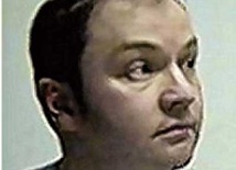 Bojownik o gejowskie adopcje pedofilem