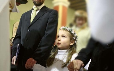 Ooo, Jezus myje dziadkowi nogi!