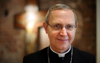 Bp Piotr Libera