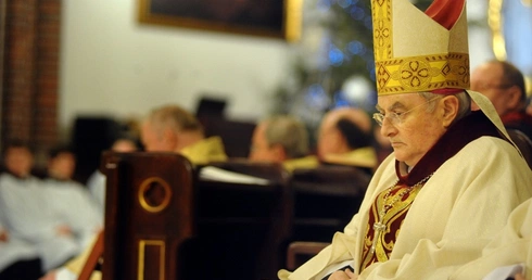 Abp Henryk Hoser