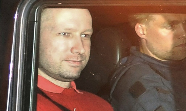 Breivik przeprasza. Za co?