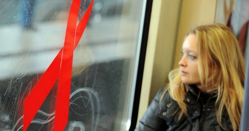 PE: Aborcja metodą zwalczania AIDS