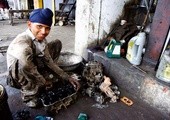 Aż 50 mln dzieci pracuje w Indiach