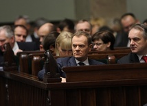 Tusk: nie sposób zachować stanu sprzed kryzysu