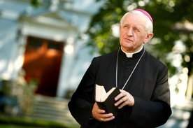 abp Damian Zimoń