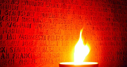 Rząd wsparł skargę katyńską przeciwko Rosji