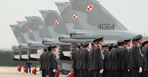 Koniec specpułku, początek nowej jednostki