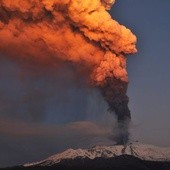 Obudziła się Etna