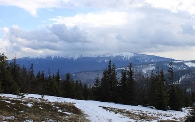 Babia Góra w chmurach