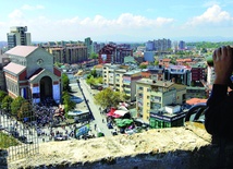 Katedra Matki Teresy poświęcona