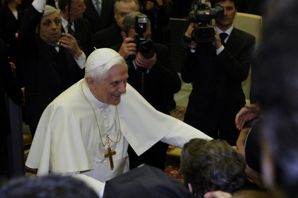 Benedykt XVI o fałszywej drodze do jedności