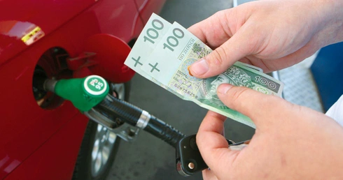 Paliwowy drenaż kierowców