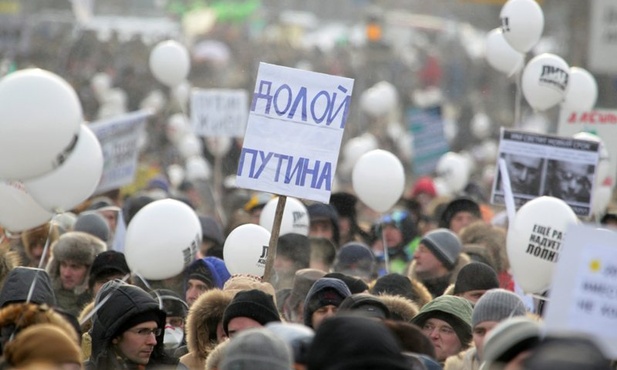 Rosja: Dziesiątki tysięcy ludzi na manifestacji
