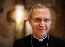 Bp Piotr Libera