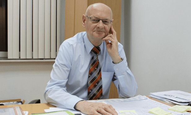 Skok bez ręcznego hamulca