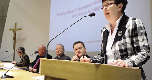 Niemoralna bezkompromisowość