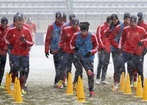 Liga rusza w śniegu