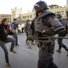 Starcia młodzieży z policją w Walencji