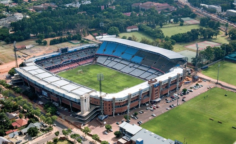 LOFTUS VERSFELD