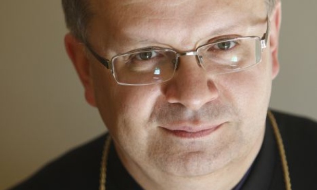 Bp Czaja: Nie przeceniajmy trudności