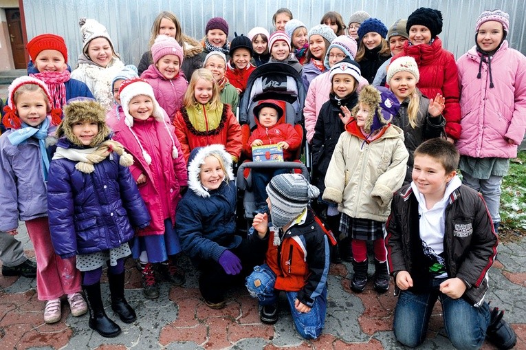 Schola dziecięca z parafii św. Rocha w Jazgarzewie