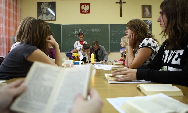 Religia wyleci z polskich szkół?