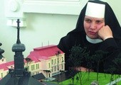 Stulatek czeka na pomoc
