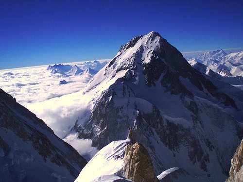 Na Gasherbrumie I zaginęło trzech alpinistów 